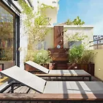 Colorful Shenkin 3-Br By Holyguest